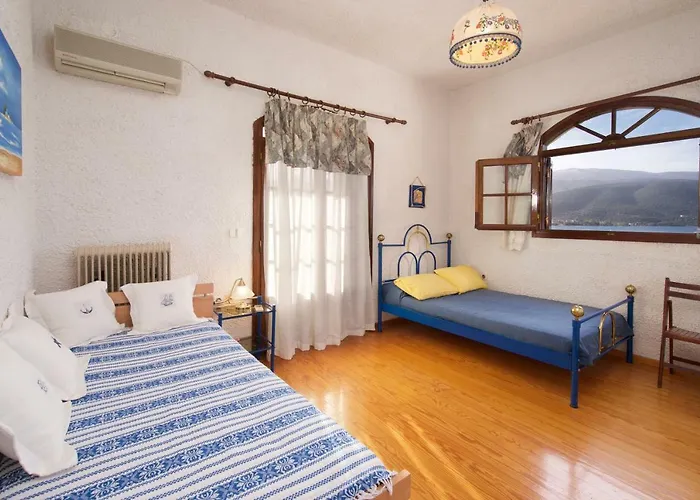 Fanendes Semesterbostad Sami (Kefalonia)